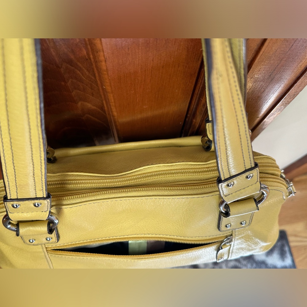 Leather Purse - Picture 7 of 12